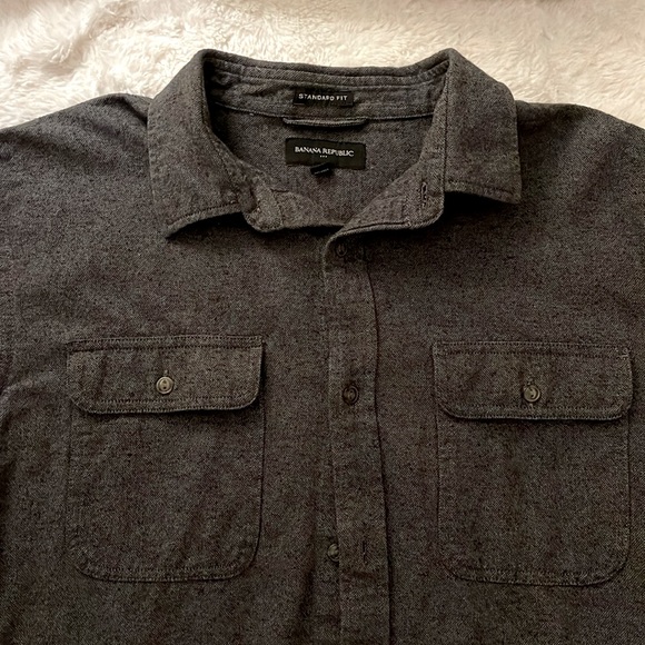Banana Republic Other - Men’s Banana Republic extra large shirt standard fit